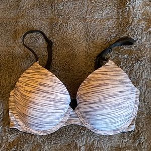 VS PINK Wear Everywhere Push-Up Bra